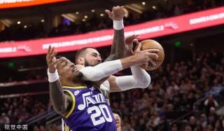 队的交锋中 队的交锋中