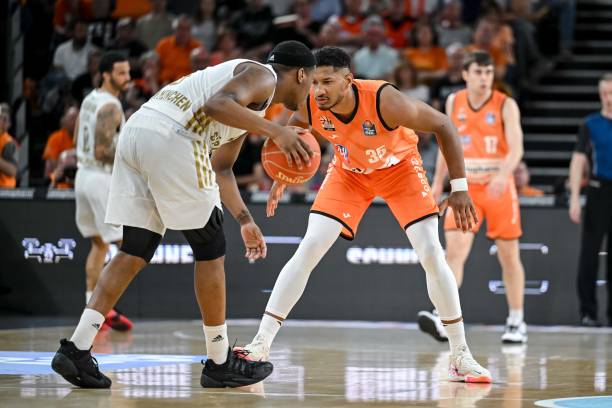 这一举动不 这一举动不