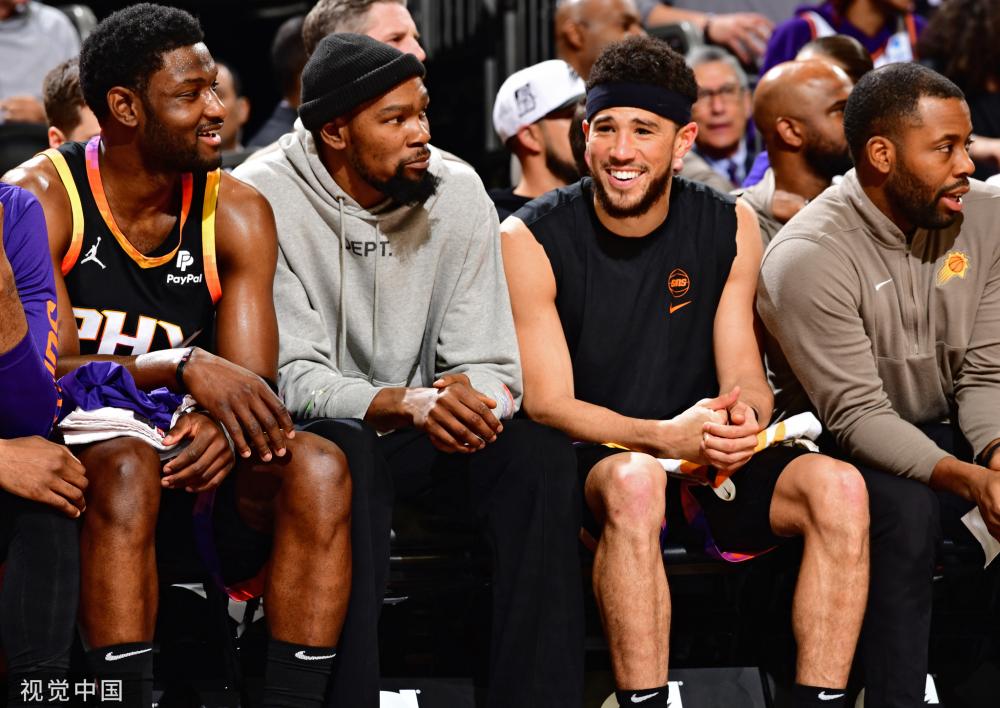 术与团队默 术与团队默