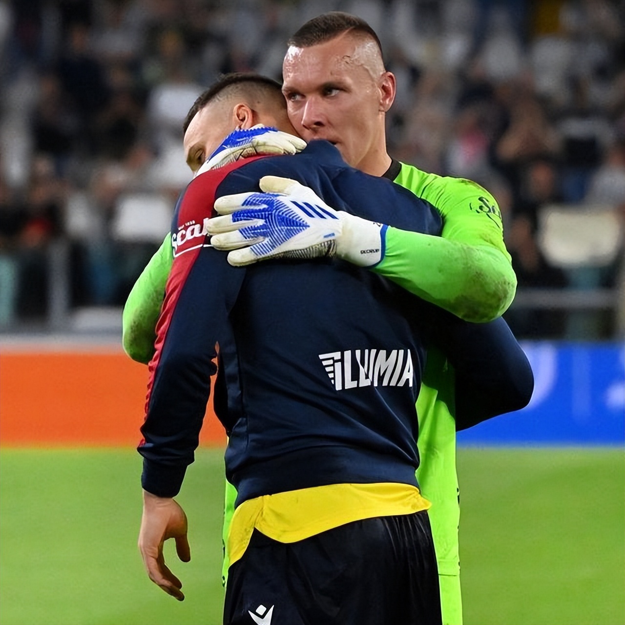 也给伯恩茅 也给伯恩茅